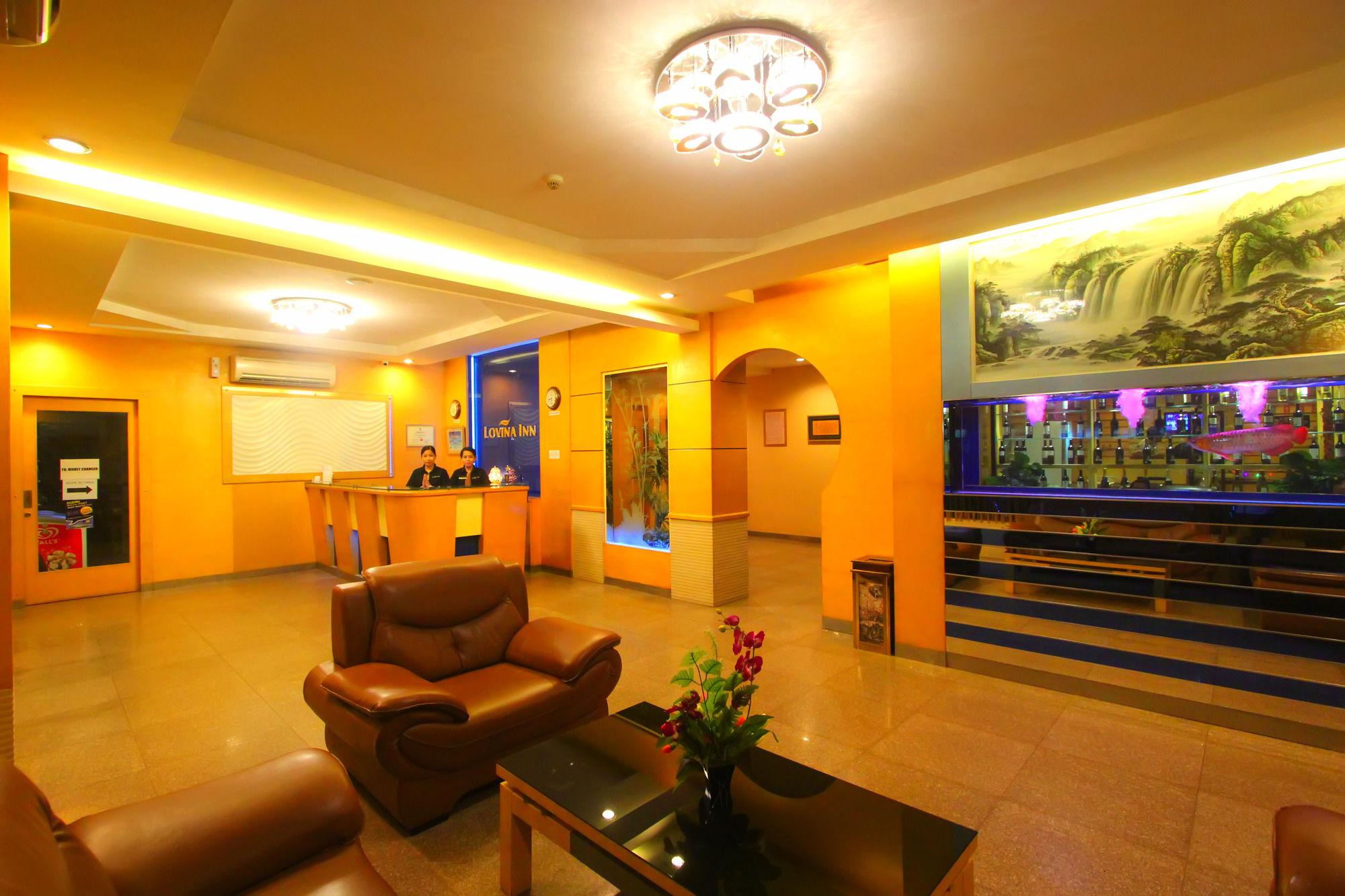 Lovina Inn Penuin Hotel Nagoya Extérieur photo