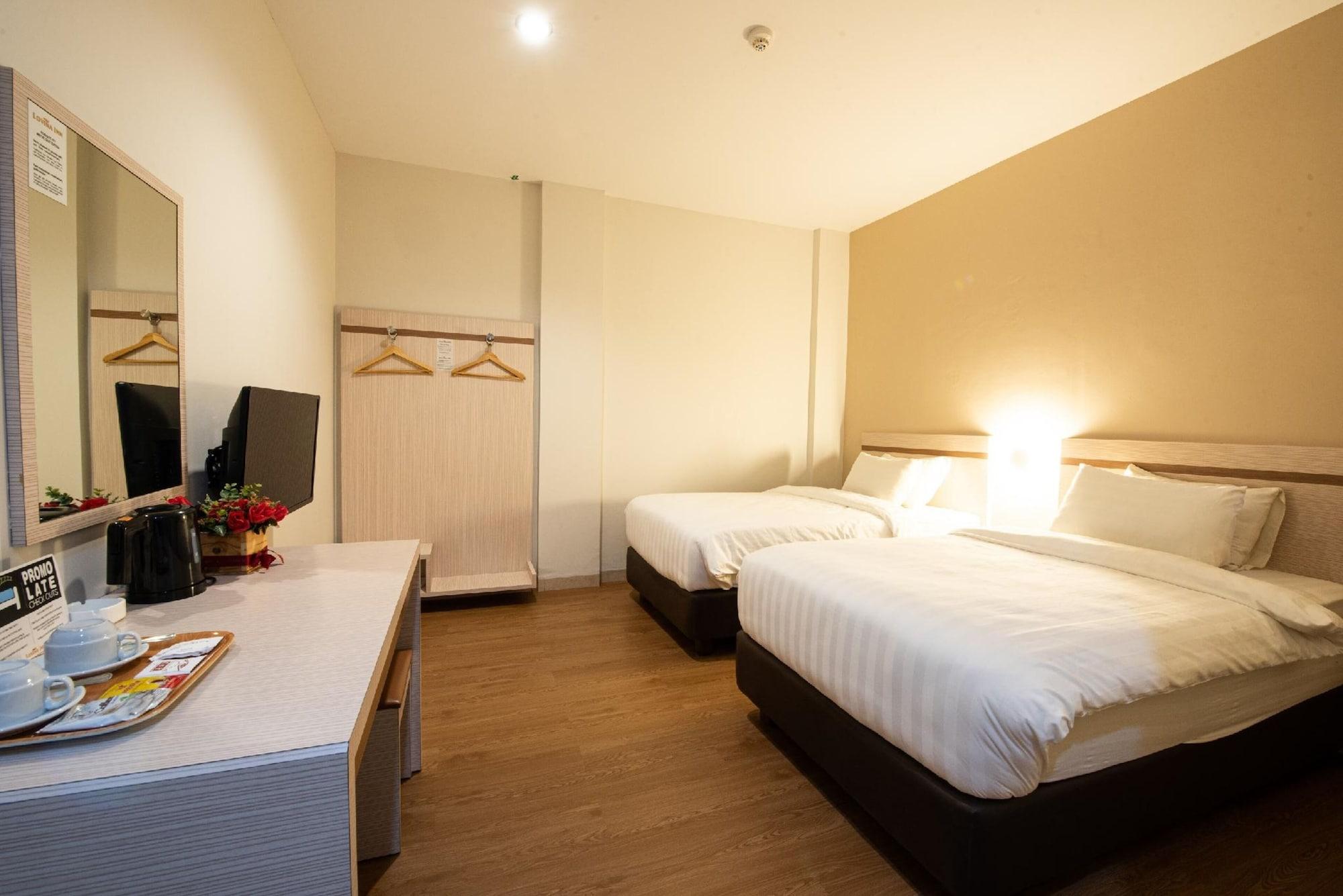 Lovina Inn Penuin Hotel Nagoya Extérieur photo