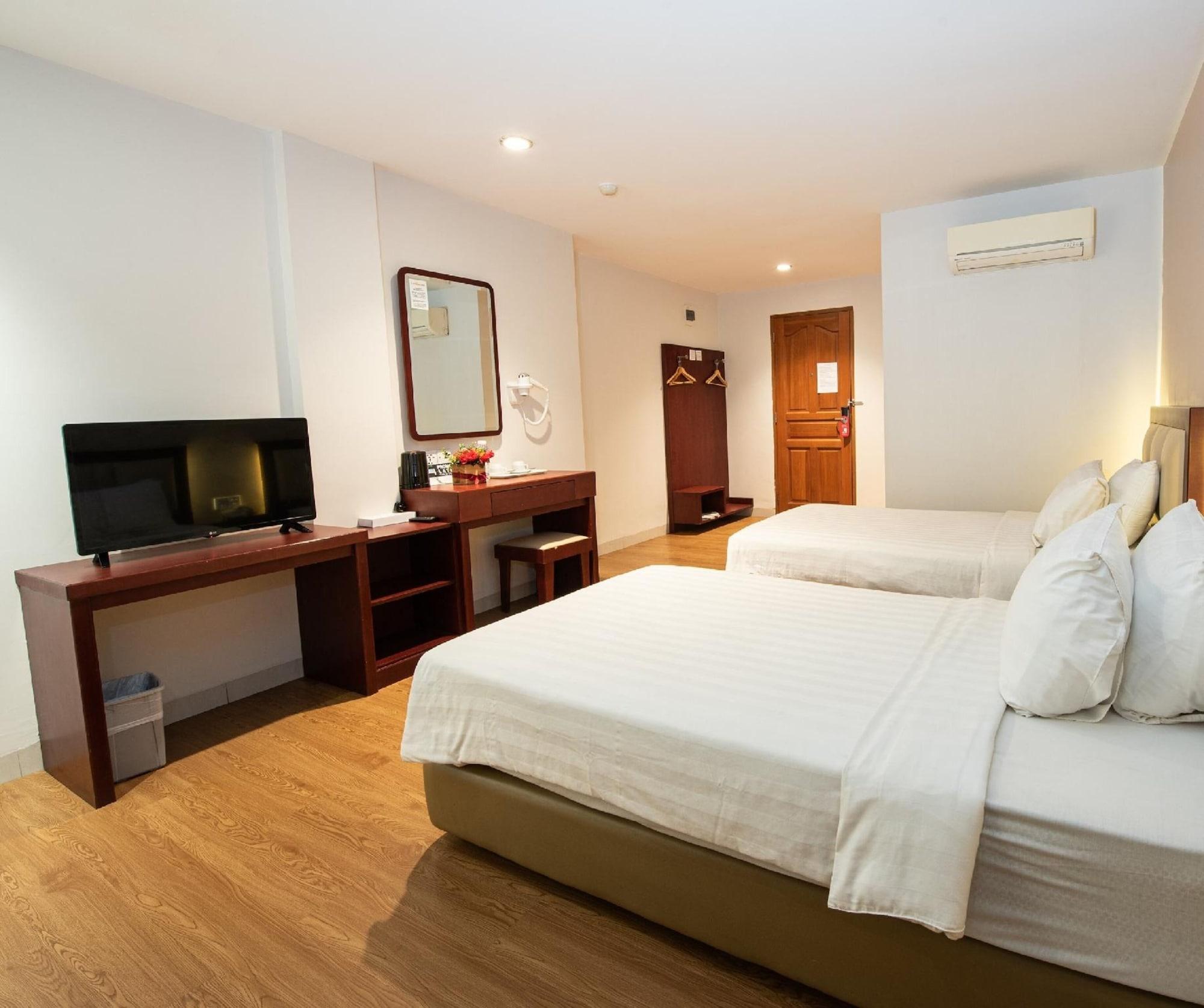 Lovina Inn Penuin Hotel Nagoya Extérieur photo