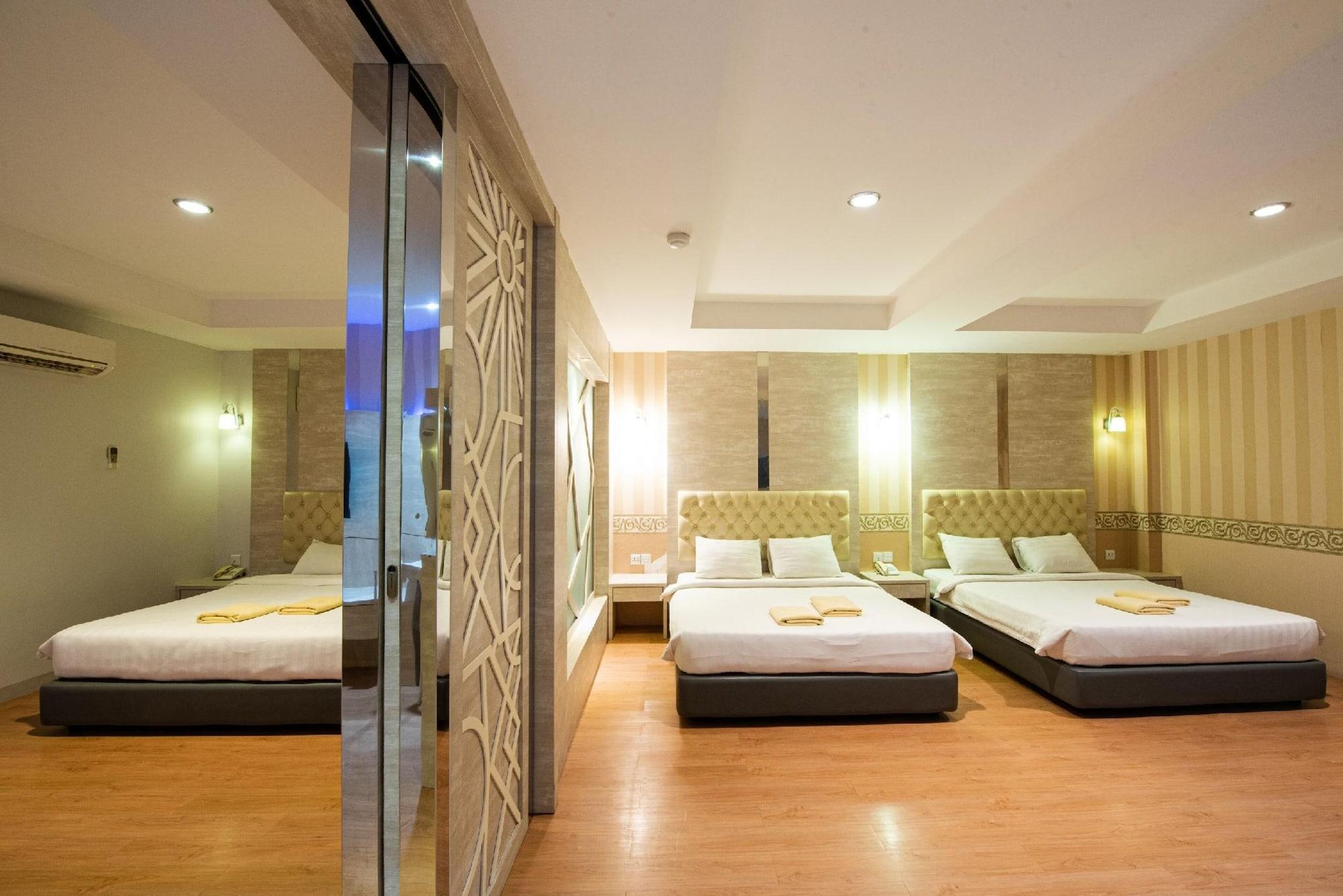 Lovina Inn Penuin Hotel Nagoya Extérieur photo