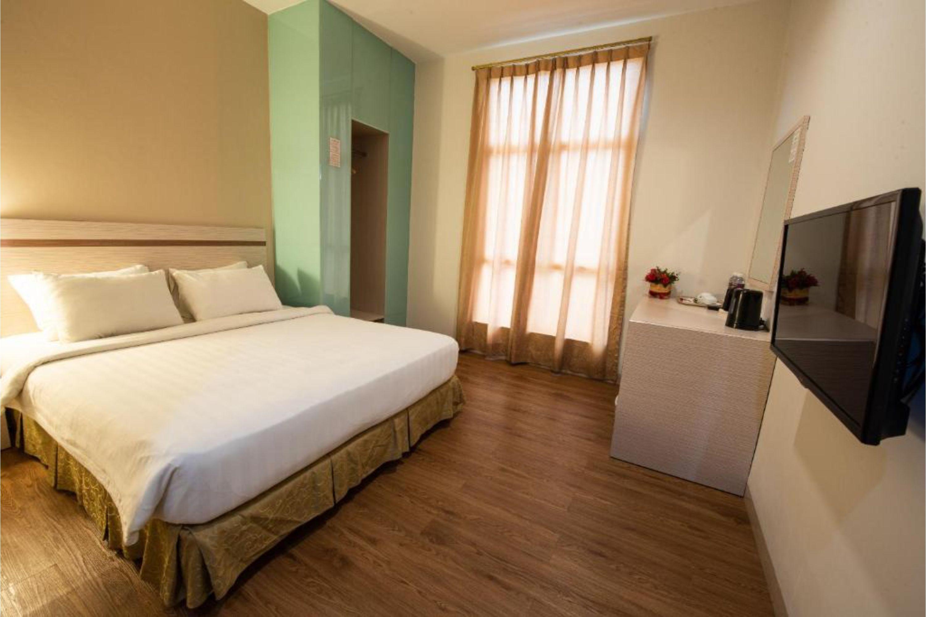 Lovina Inn Penuin Hotel Nagoya Extérieur photo