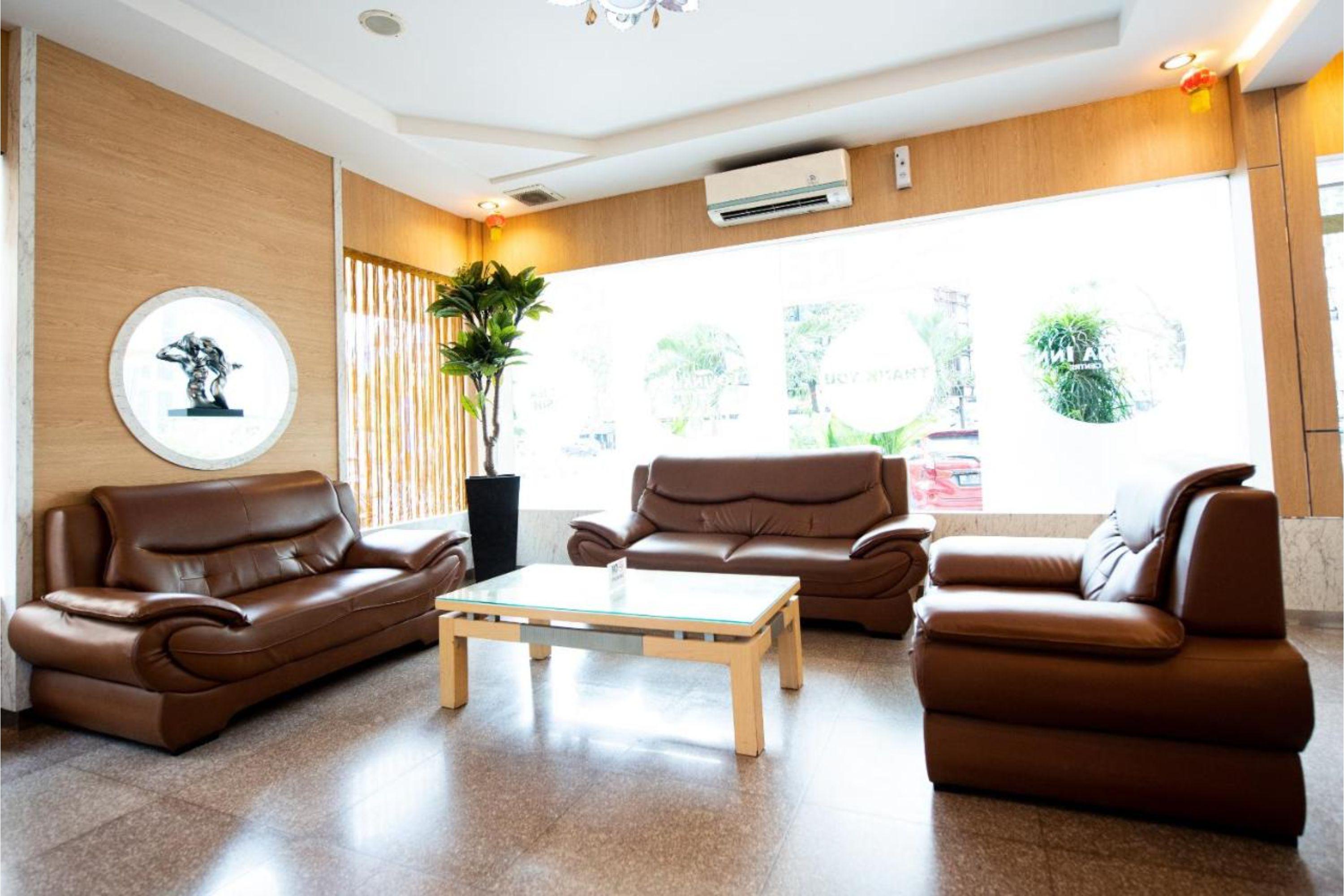 Lovina Inn Penuin Hotel Nagoya Extérieur photo