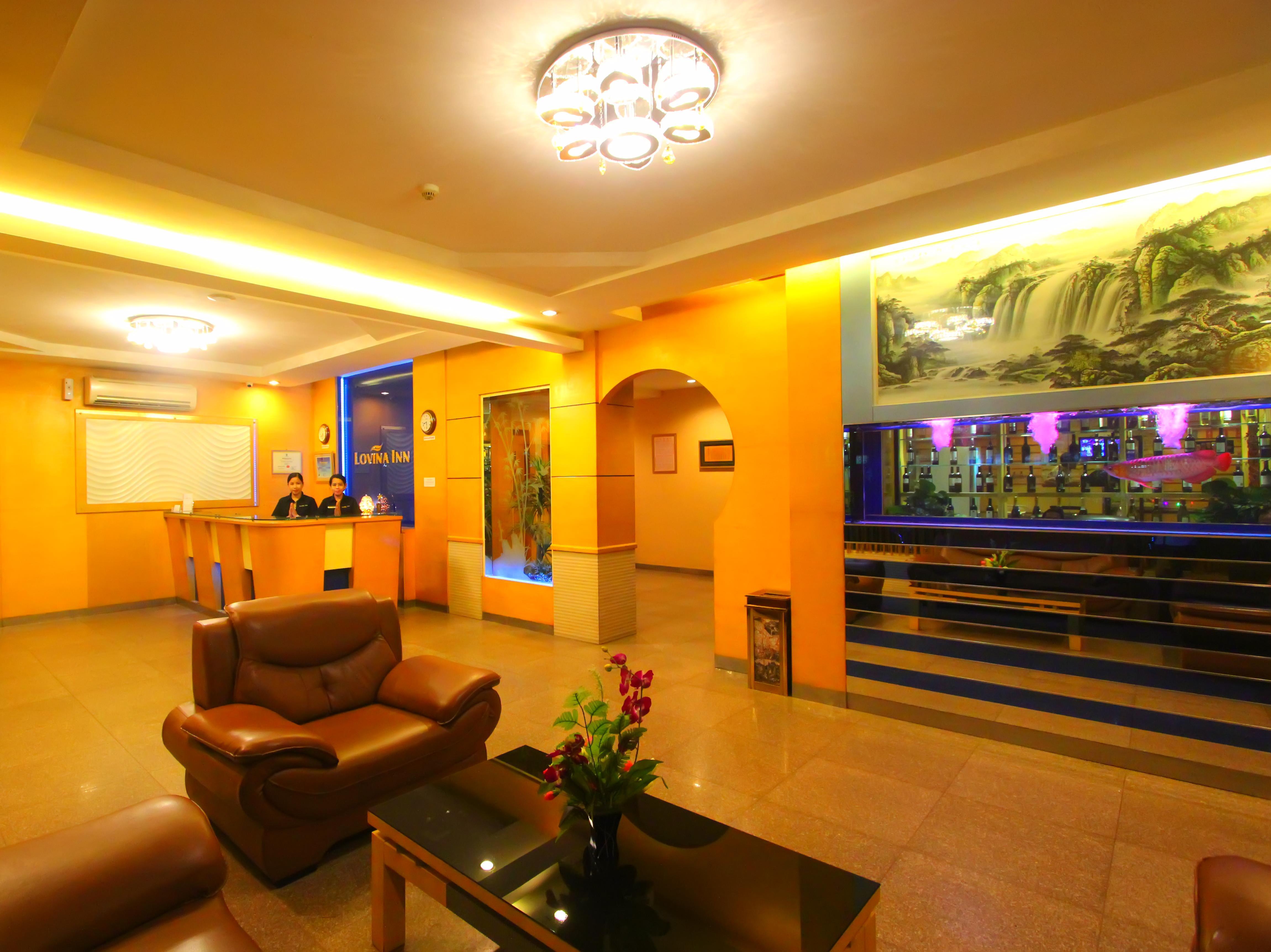 Lovina Inn Penuin Hotel Nagoya Extérieur photo